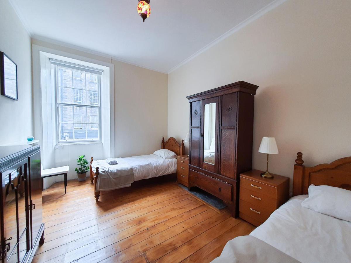 Edinburgh Charming Old Town Apartment Exterior photo